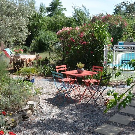 Bed and Breakfast Mas Les Cigales à Roaix Extérieur photo